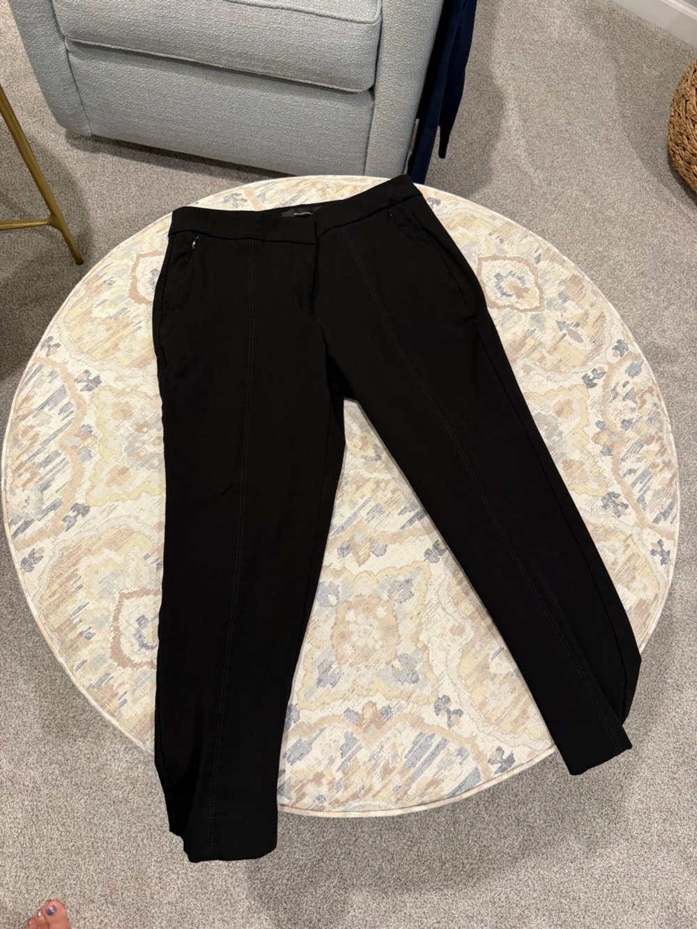 White House Black Market Ankle trouser black Size 6 Short